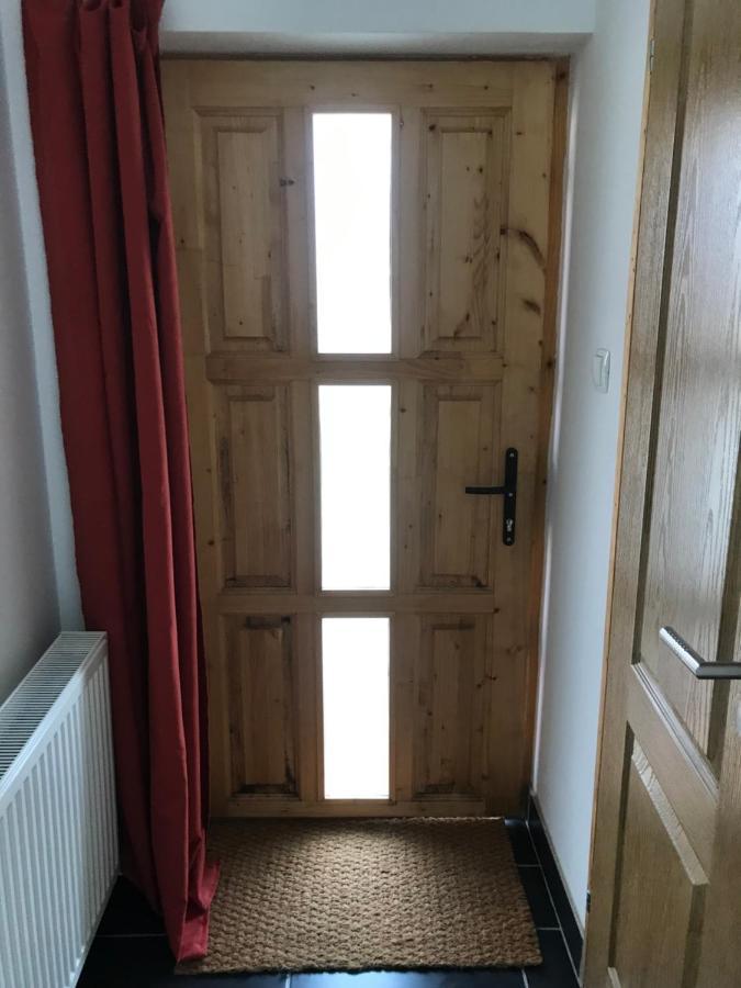 Kerti Franciaagyas Apartman Vác Dış mekan fotoğraf